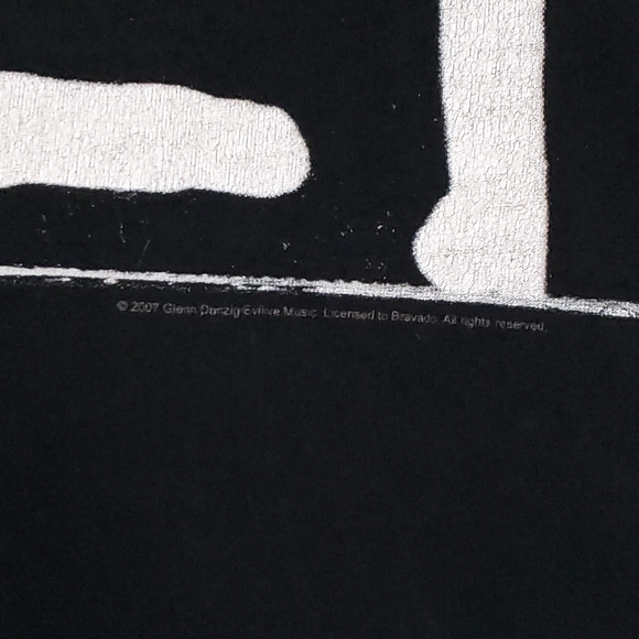 Misfits Glenn Danzig Y2K Crimson Ghost Punk Rock Band T-shirt 2007 - Picture 6 of 8